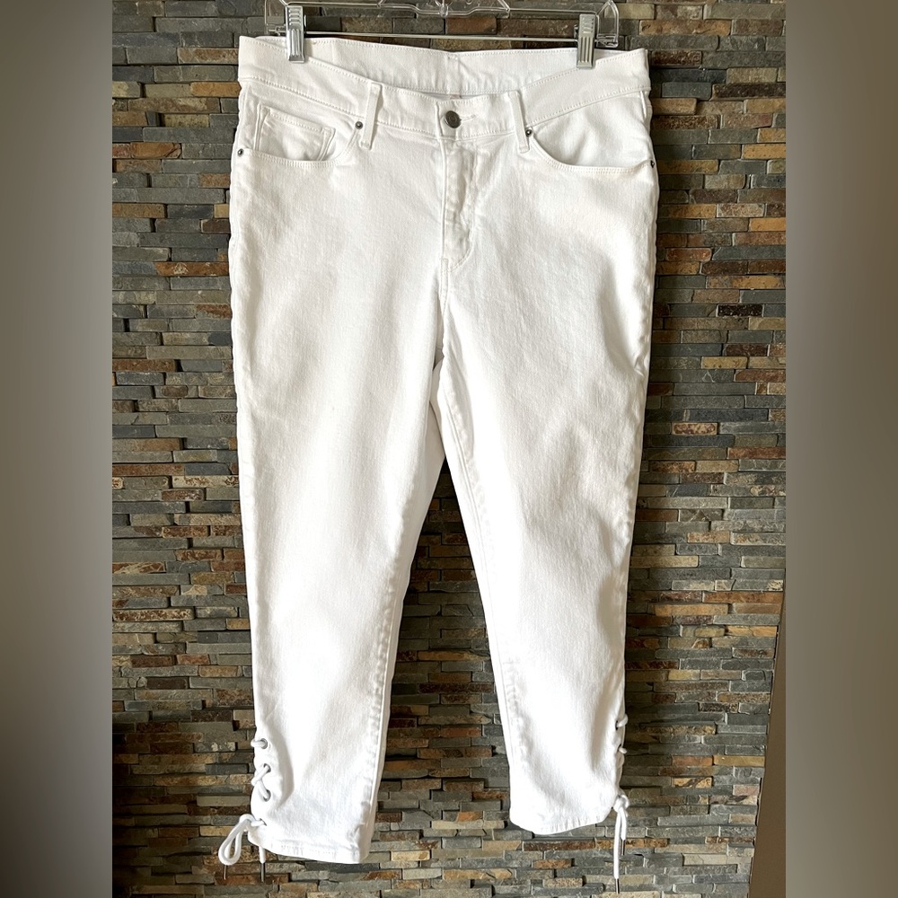 NWOT - Levi’s Womens Lace-Up Cropped Jeans - White - Size 31 - Picture 4 of 14